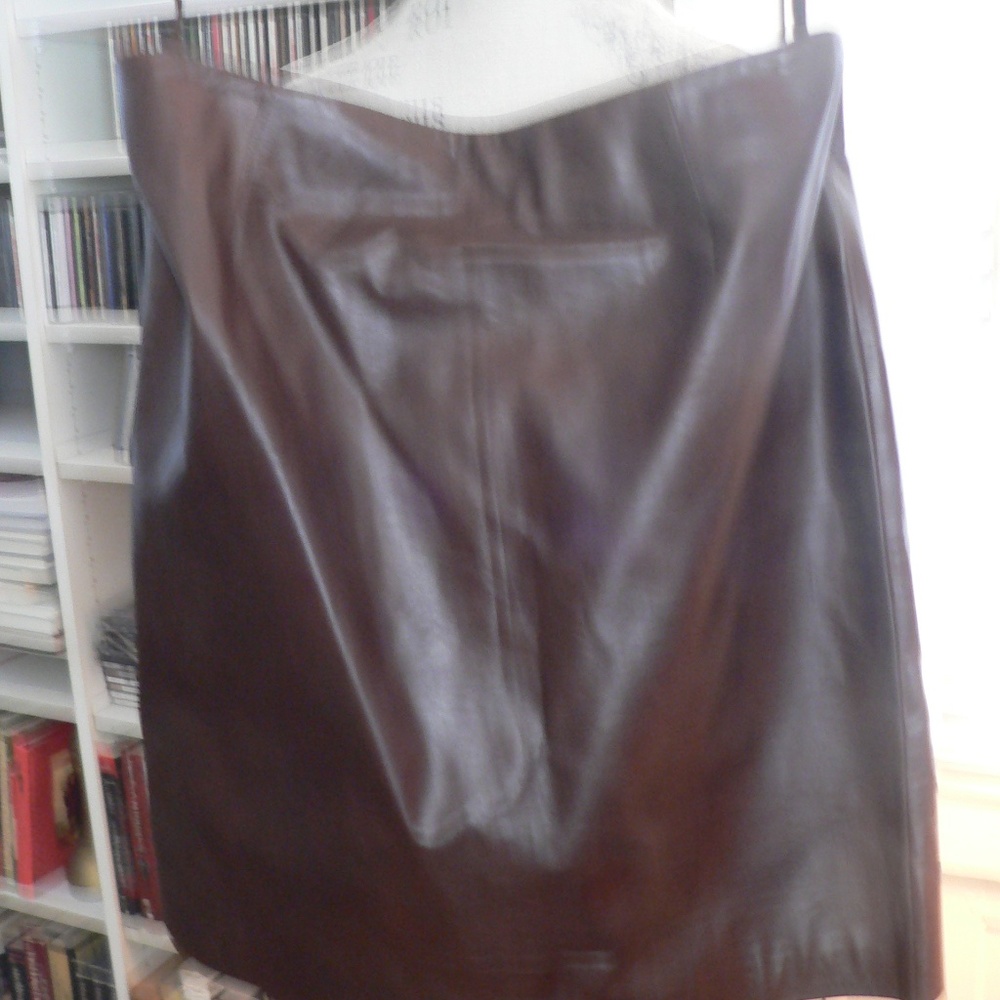 HUGO BUSCATI CHOCOLATE BROWN LEATHER SKIRT -14